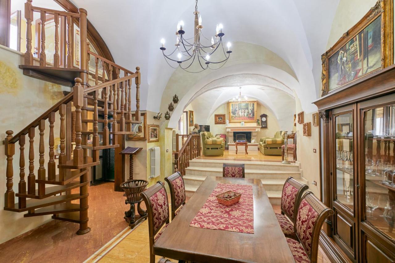 Centro Storico Rooms غالّيبولي المظهر الخارجي الصورة