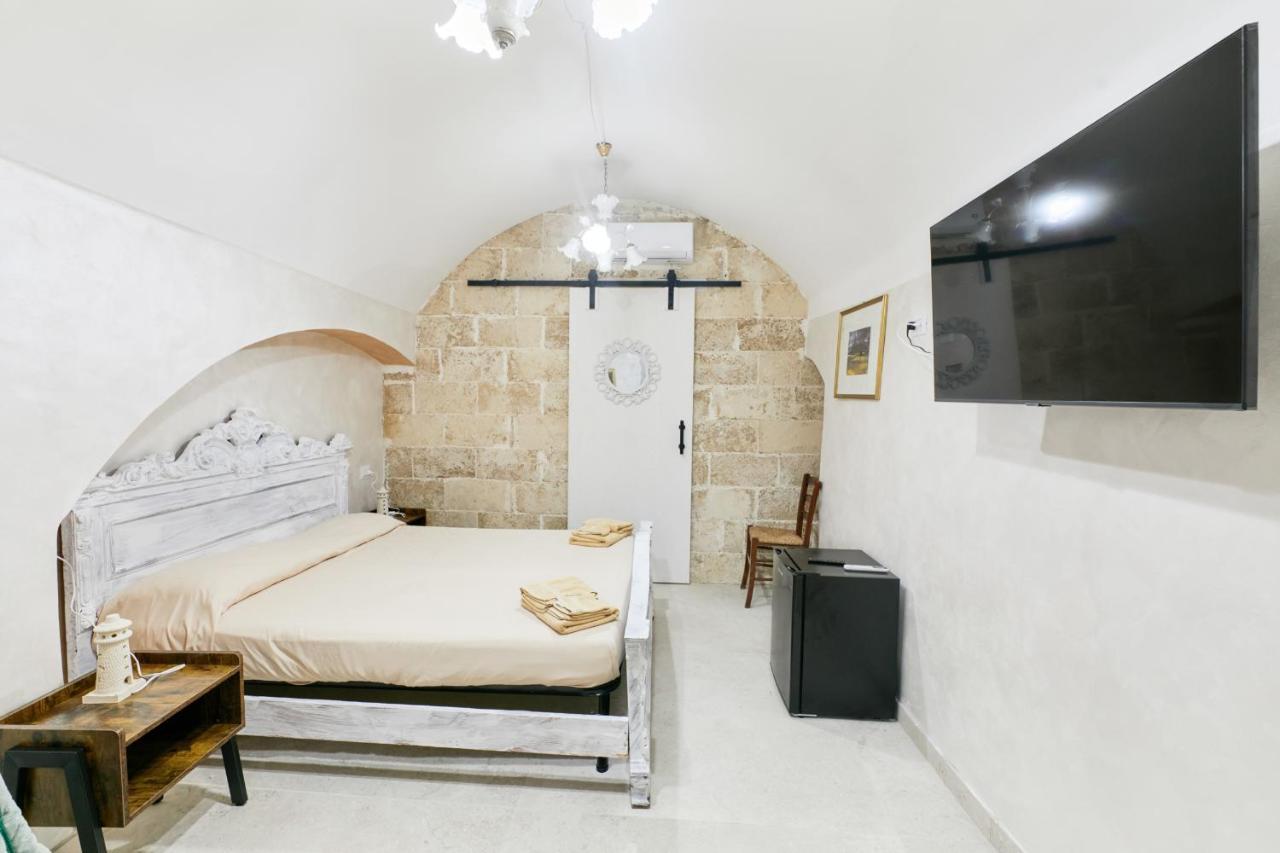 Centro Storico Rooms غالّيبولي المظهر الخارجي الصورة
