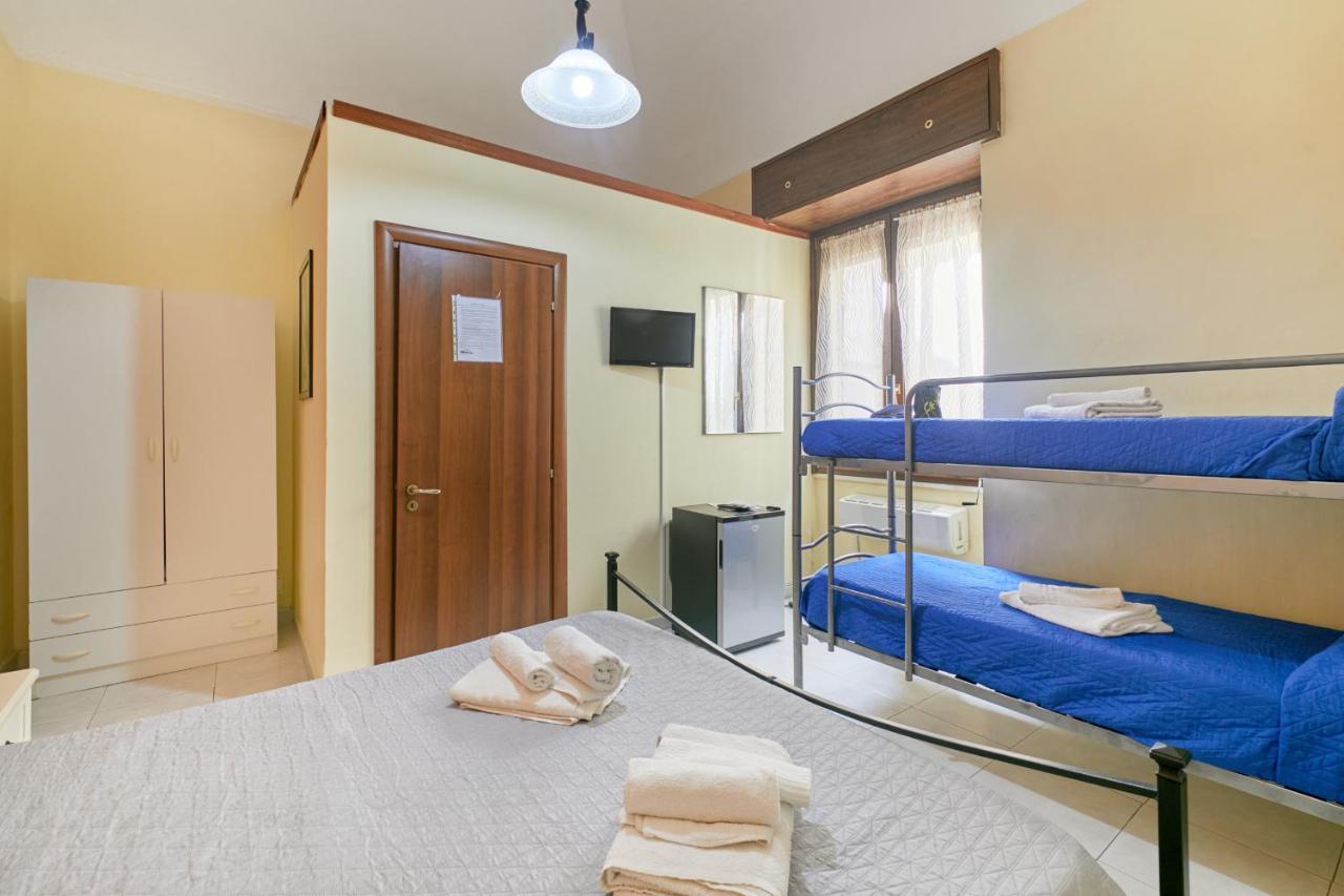 Centro Storico Rooms غالّيبولي المظهر الخارجي الصورة