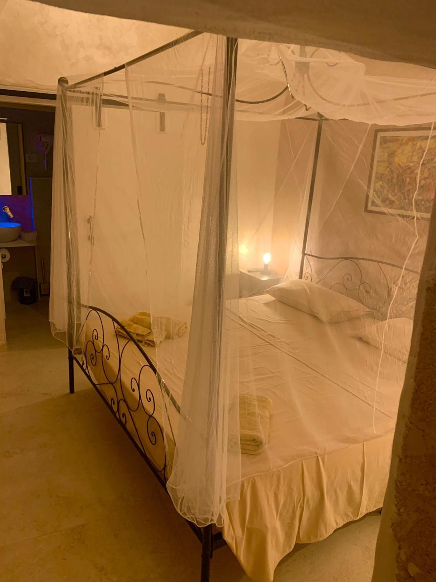 Centro Storico Rooms غالّيبولي المظهر الخارجي الصورة