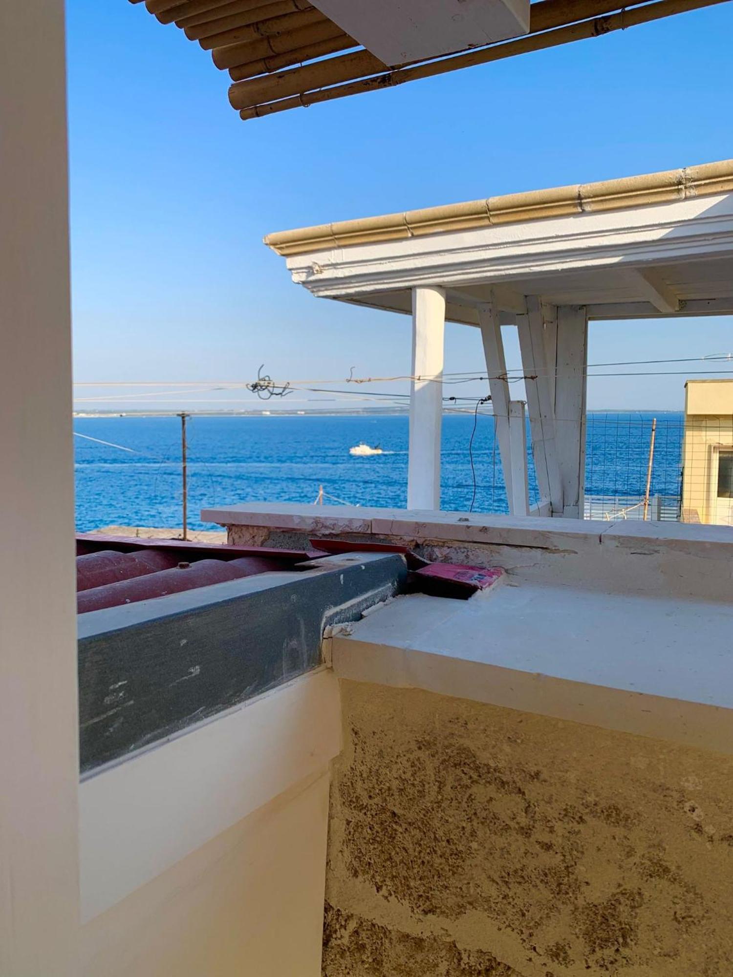 Centro Storico Rooms غالّيبولي المظهر الخارجي الصورة